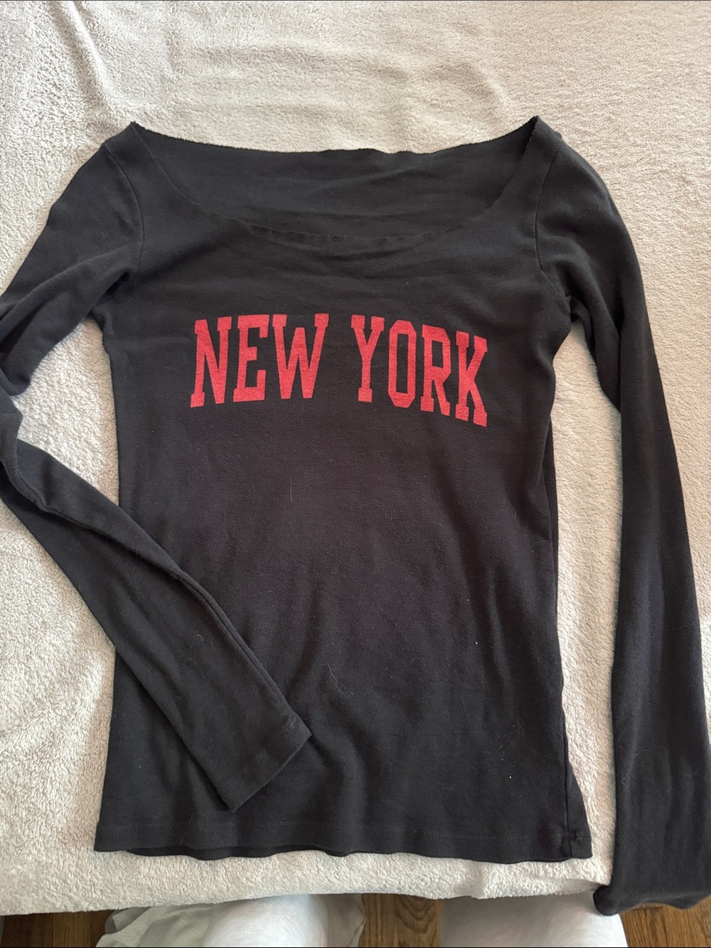 Brandy Melville Black Long Sleeve Off-Shoulder Top with Red NEW YORK Print